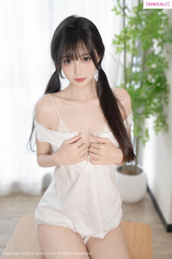 林星阑  [XiuRen]高清写真图 2024.08.01 No.8952 林星阑 情趣内衣第28张图片